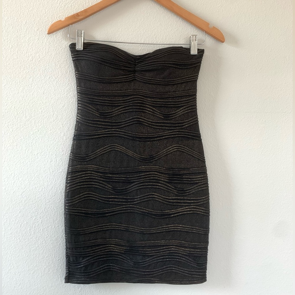 Wet Seal Black Gold Strapless Sleeveless Sequin Waves Dress Size S